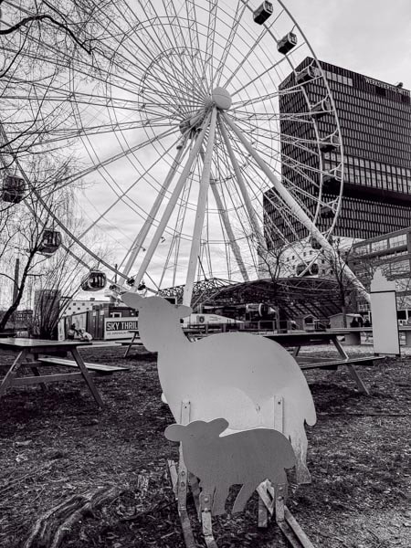Walter Kuhn #01 - Sheep and the Wheel